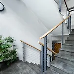 Apartment Stylish 1br Kalaranna, Walk To Old Town, Port, Cafes