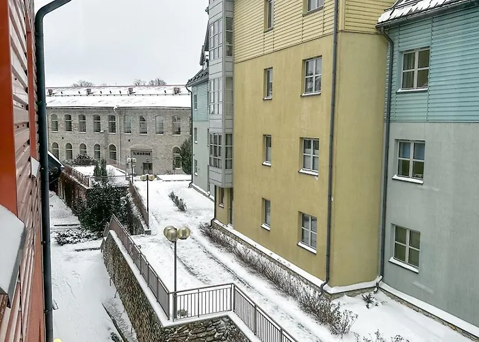 Stylish 1br Kalaranna, Walk To Old Town, Port, Cafes 아파트 탈린