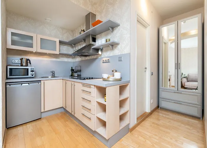 Stylish 1br Kalaranna, Walk To Old Town, Port, Cafes Tallinn