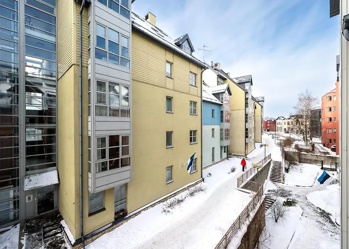 Stylish 1br Kalaranna, Walk To Old Town, Port, Cafes Lägenhet *