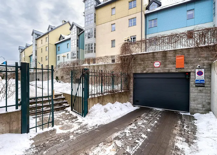 Stylish 1br Kalaranna, Walk To Old Town, Port, Cafes Lägenhet