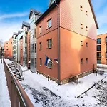 アパート Stylish 1br Kalaranna, Walk To Old Town, Port, Cafes タリン