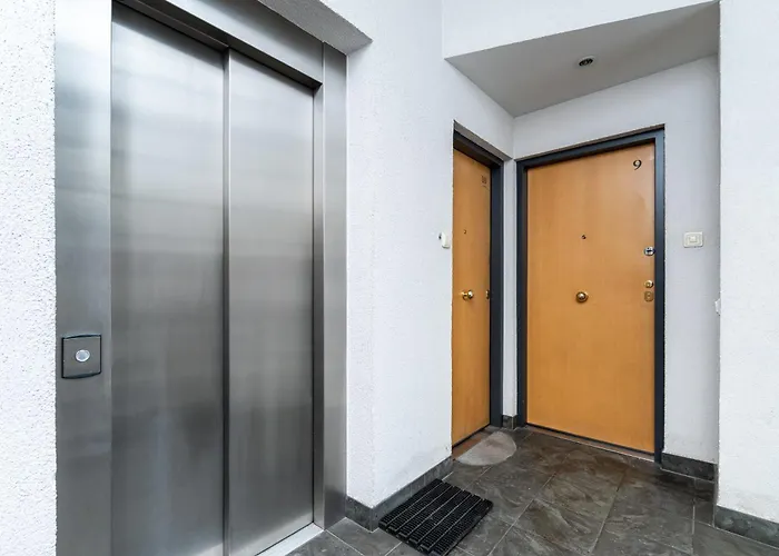 Stylish 1br Kalaranna, Walk To Old Town, Port, Cafés Appartement Tallinn